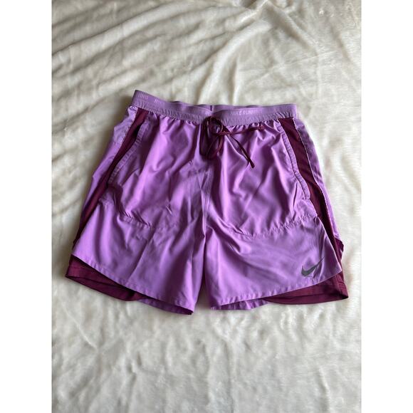 Nike Dri-Fit Stride 7" 2-in-1 Running Shorts Lavender Size M DM4757-532 - Picture 1 of 5